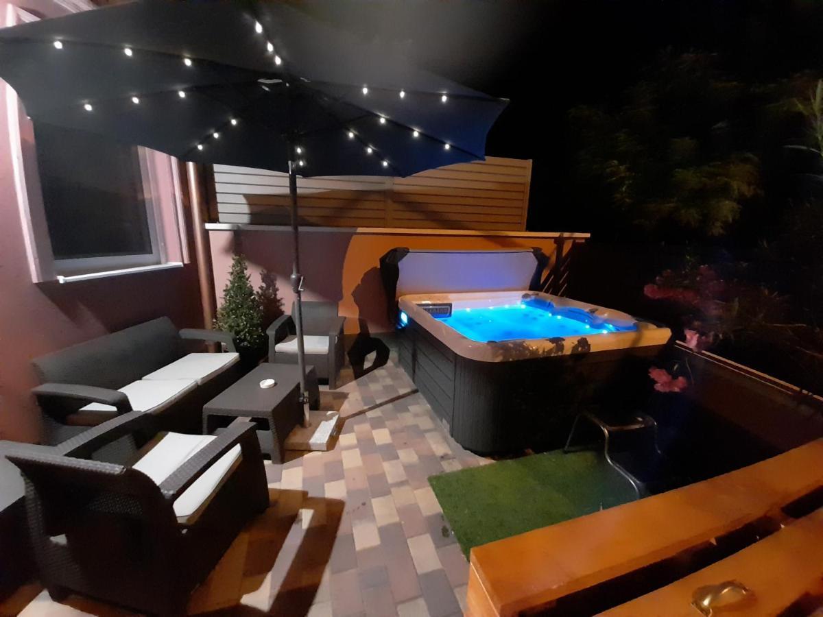 Dream Lux Apartman Hajdúszoboszló Esterno foto